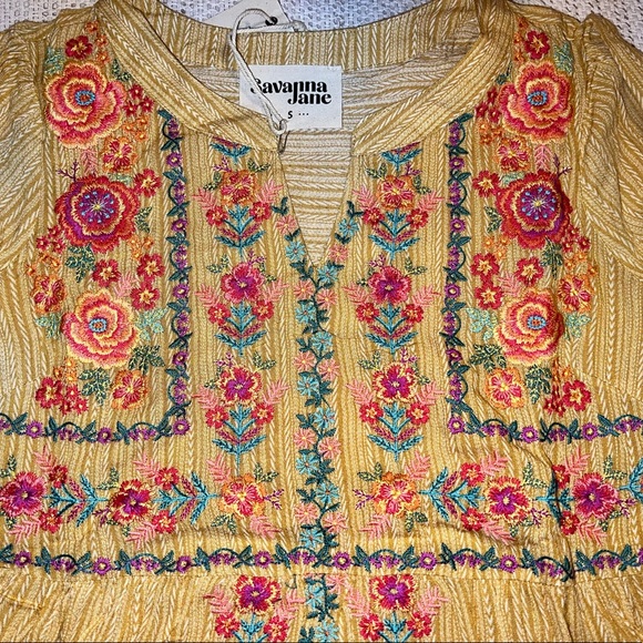 NWT SAVANNA JANE lANDREE BY UNIT Floral Embroidered V Neck Flowy Blouse - Picture 4 of 12
